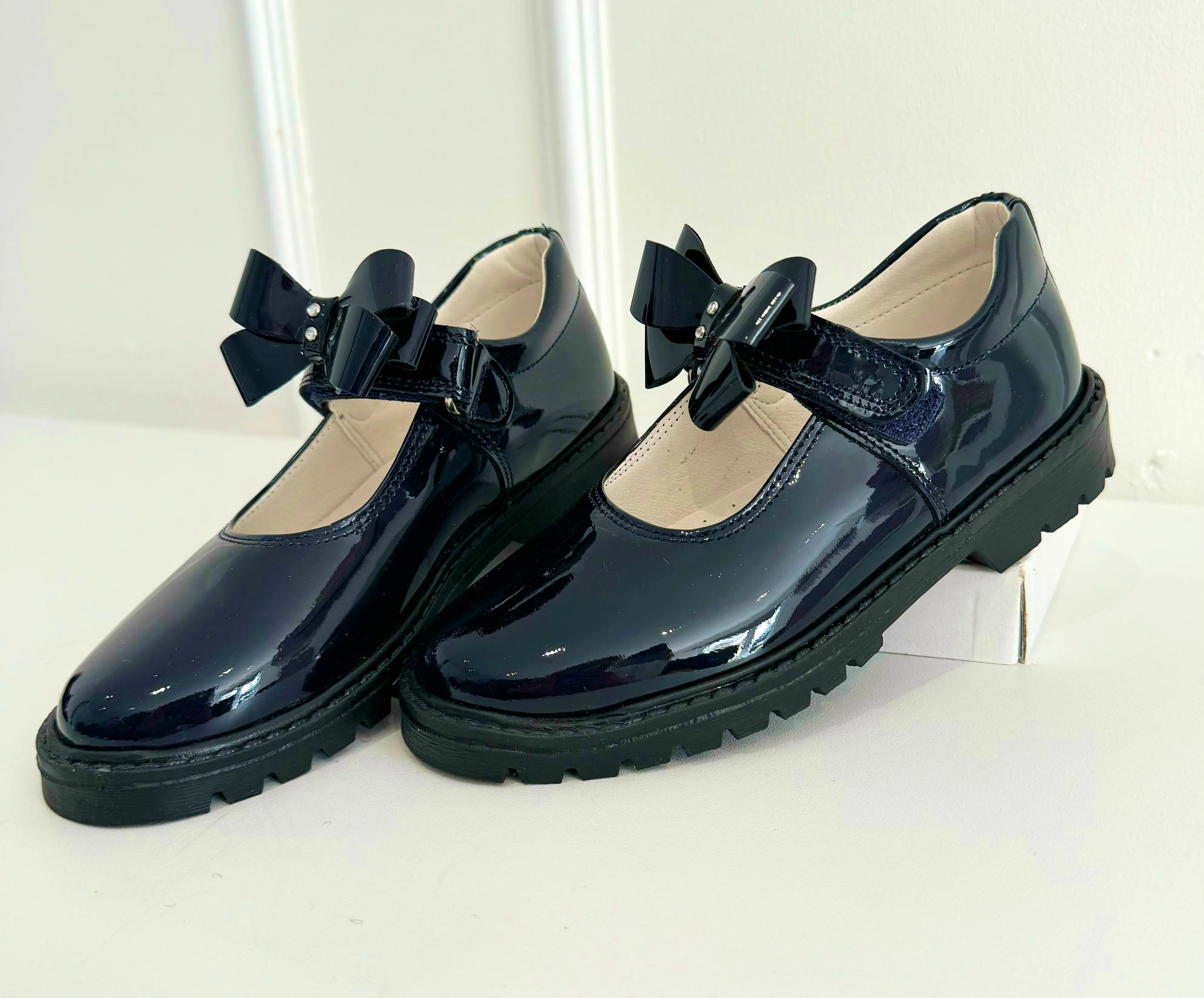 6258 Navy School Shoe  - Chunky
