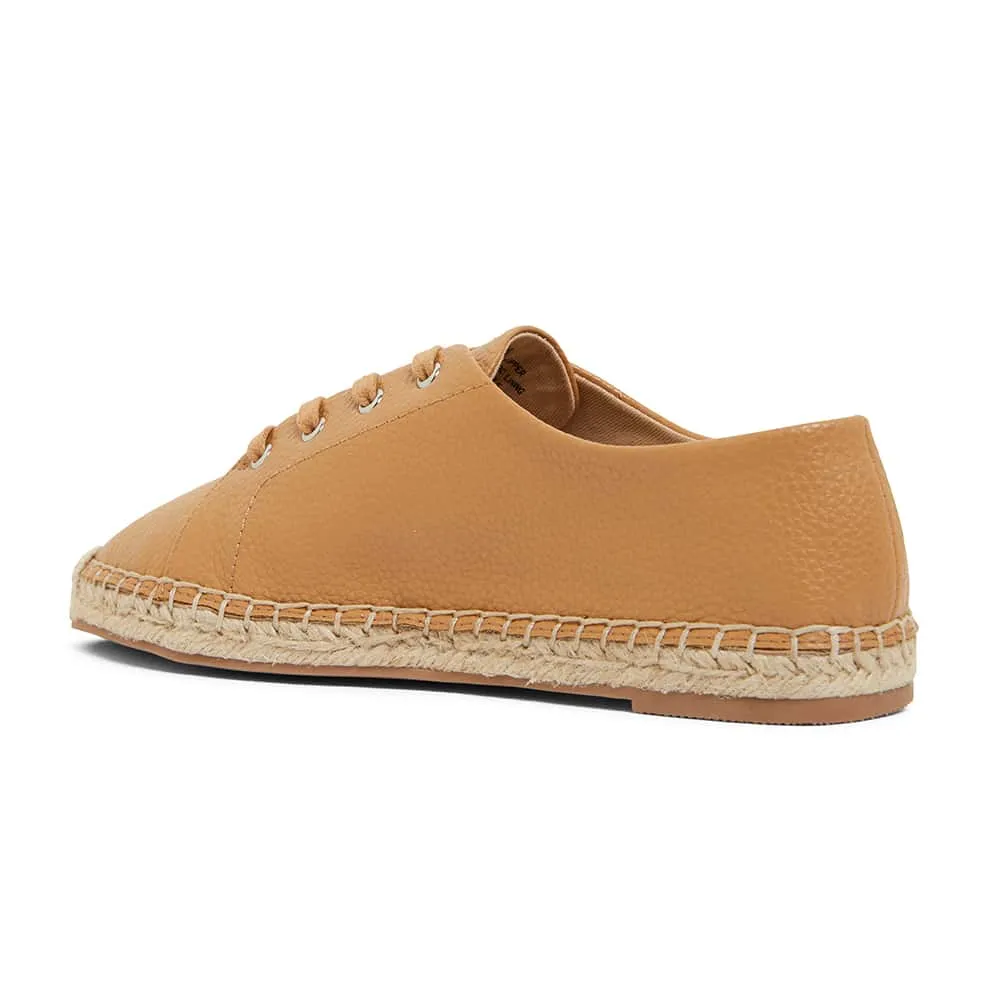 Bayside Sneaker in Tan Smooth