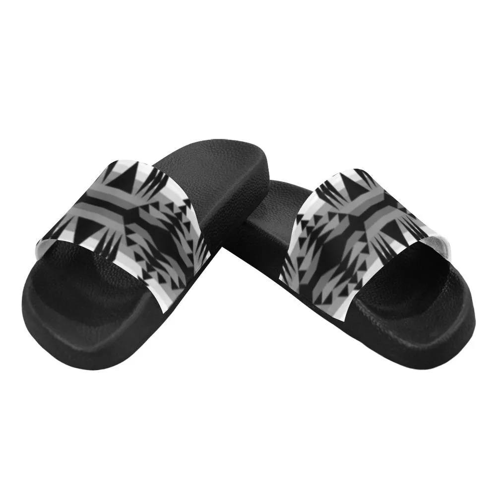 Between the Mountains White and Black Women's Slide Sandals