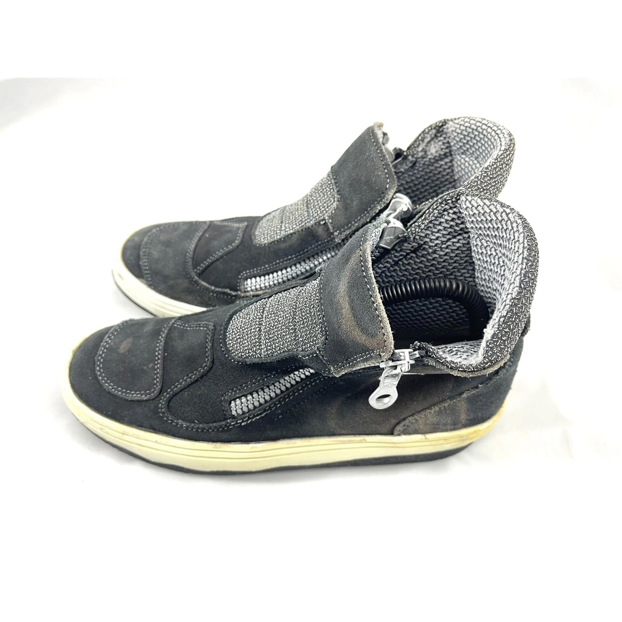 Black Skate HighTops