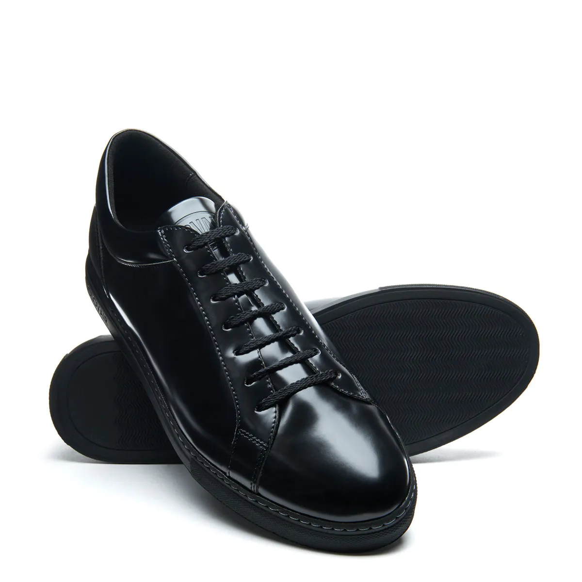 Black Vegan Sneaker 070