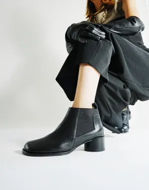FW24 747043 | REIKI | Yuko Imanishi 