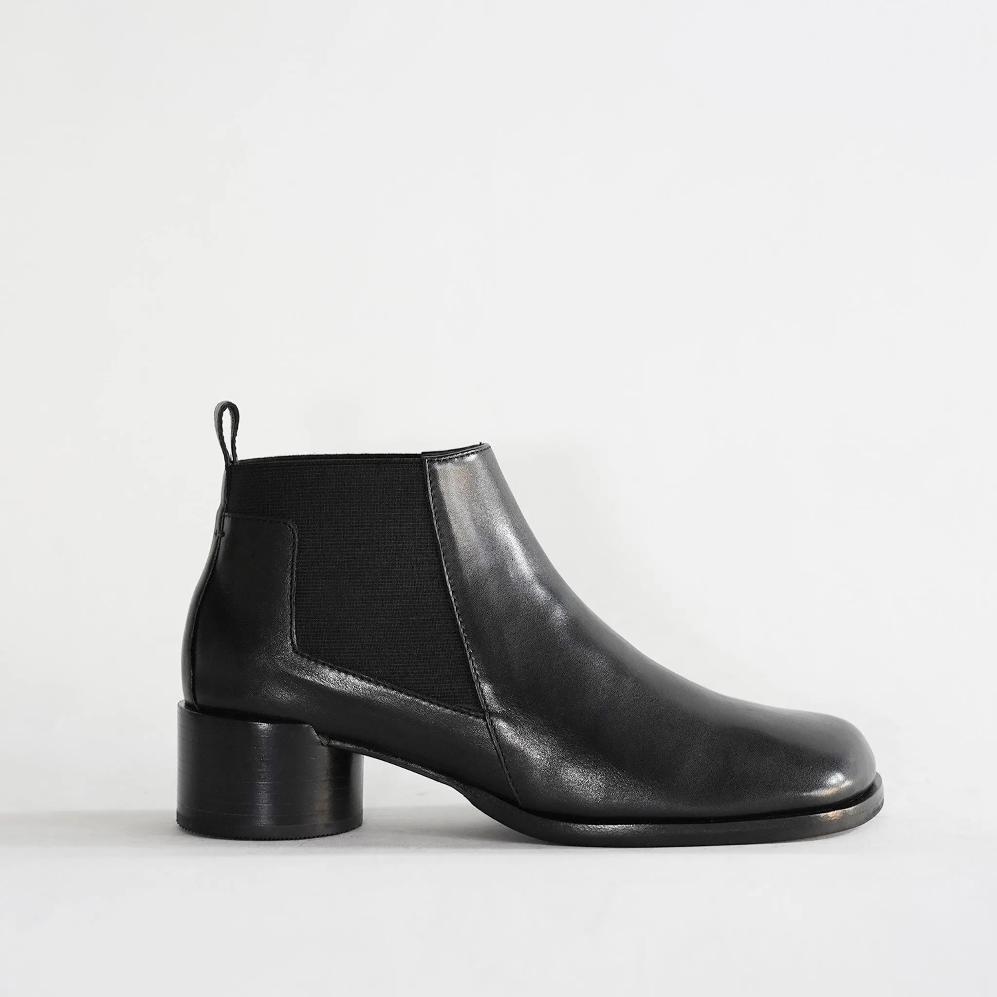 FW24 747043 | REIKI | Yuko Imanishi 