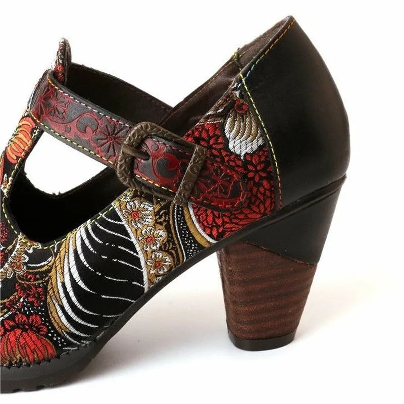 Handmade Embroidered Round Toe Leather Shoes