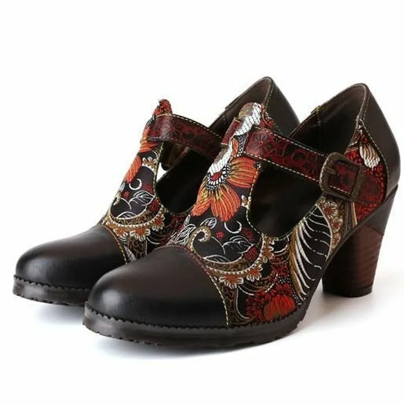 Handmade Embroidered Round Toe Leather Shoes