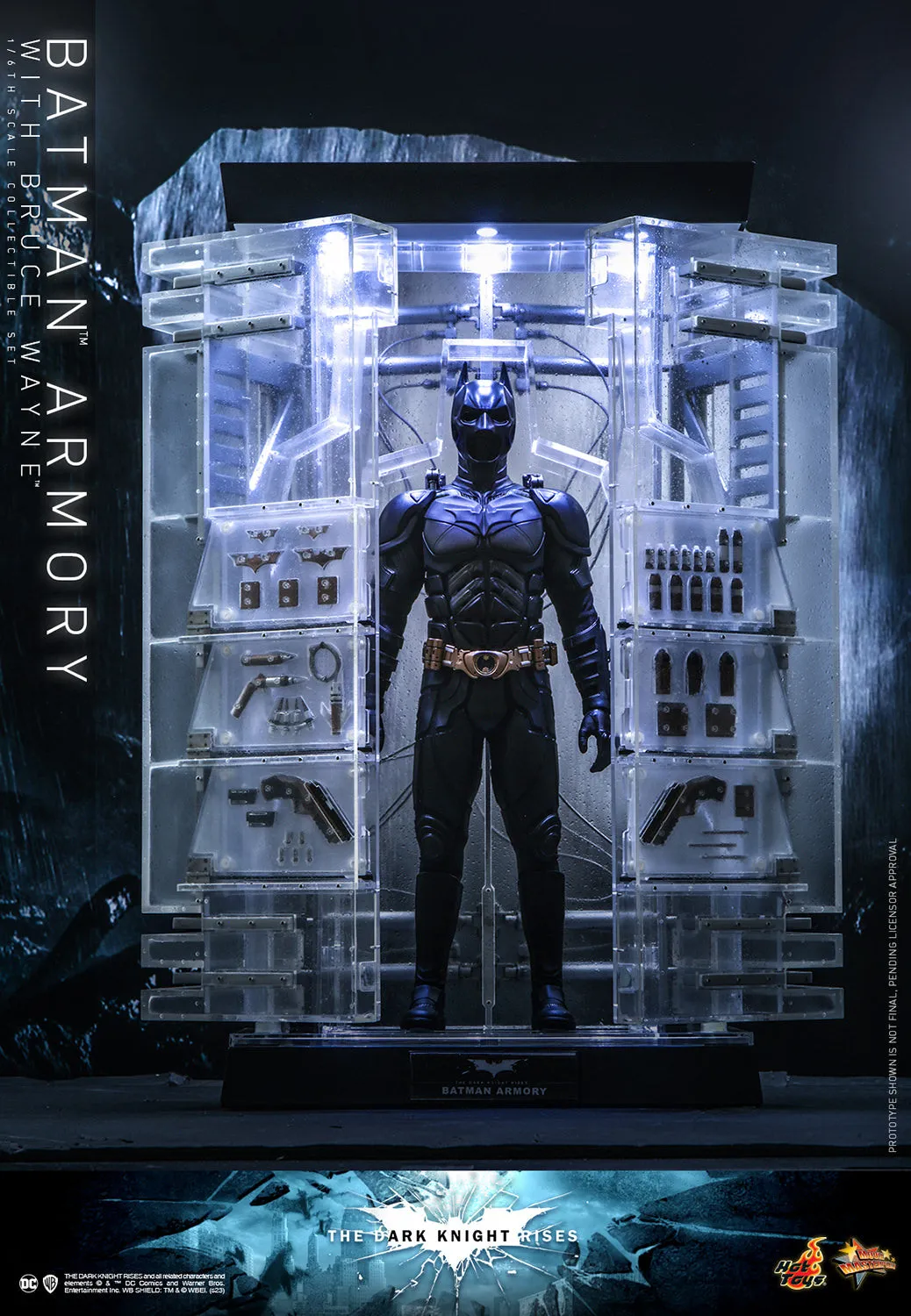 Hot Toys Batman Armory with Bruce Wayne *Pre-ordwr
