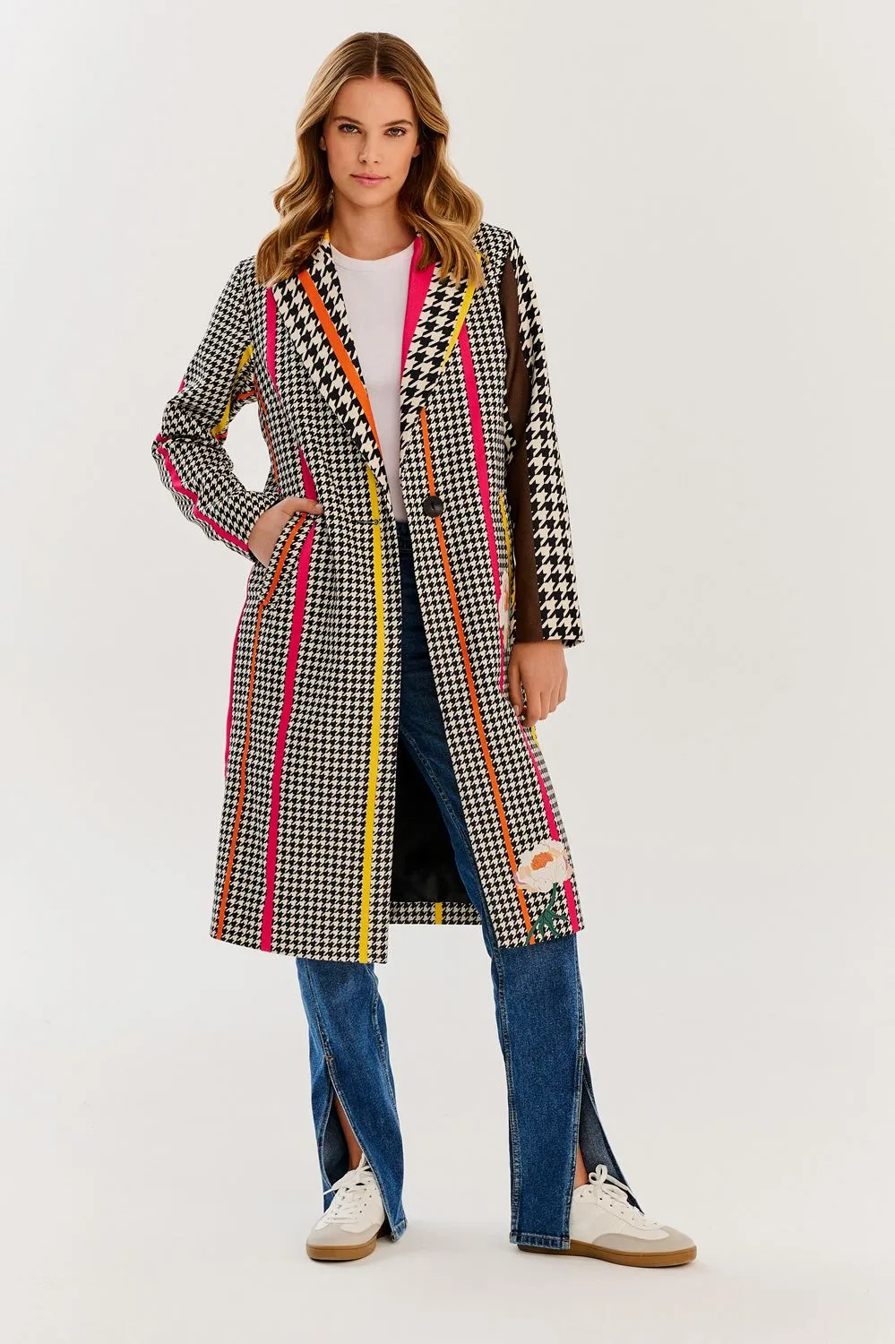 Hypnotic Soul Patchwork coat with a classic cut