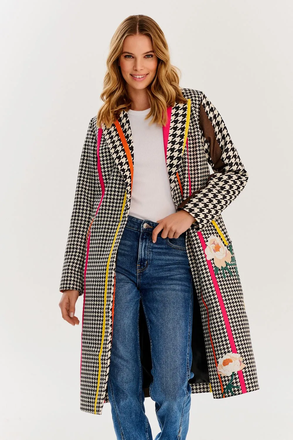 Hypnotic Soul Patchwork coat with a classic cut