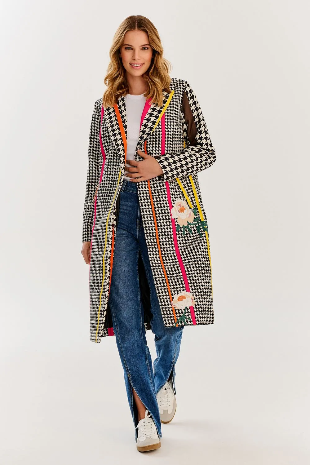 Hypnotic Soul Patchwork coat with a classic cut