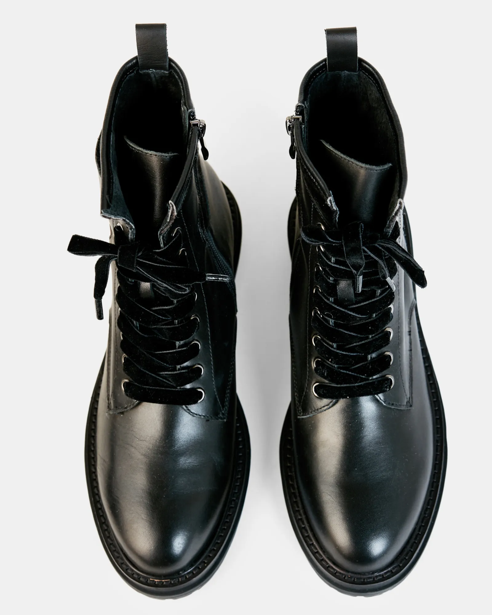 Jess Dempsey x Walnut Melbourne Olivia Leather Boot - Black