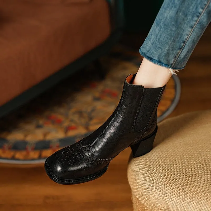 Leather Chelsea Boots Retro Round Toe Platform Ankle Boots Slimming Boots in Black