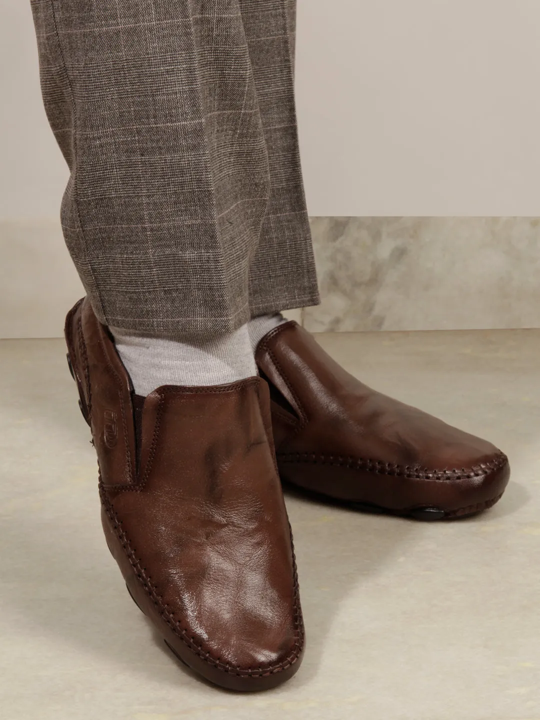 Men Brown Casual (ID3094)