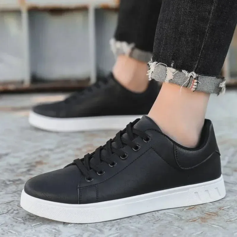 Modern Men's PU Leather Skate Shoes: Durable Design, Breathable Comfort, Enhanced Traction