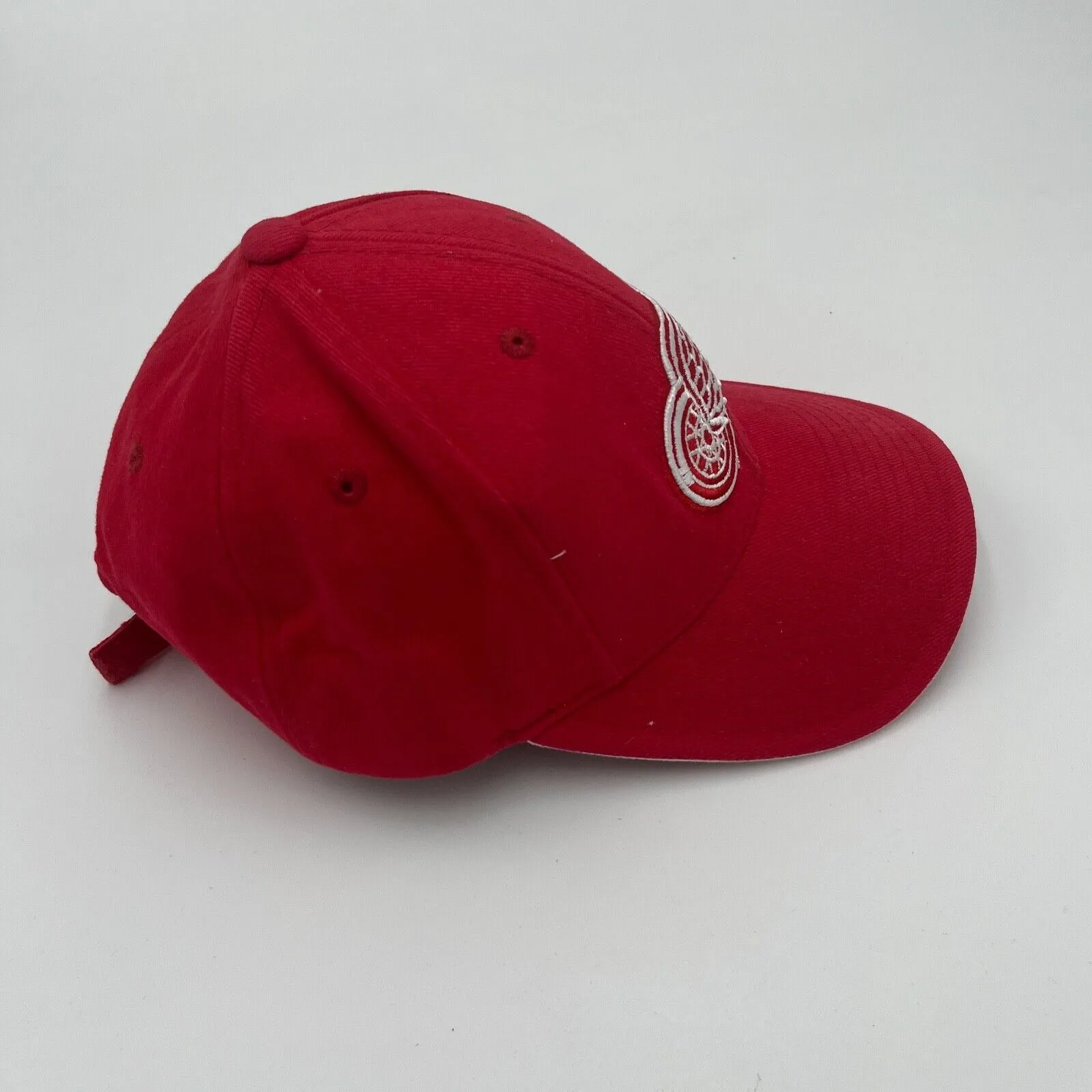 Old Time Sports NHL Detroit Red Wings Cap old time hockey red w/white adjustible