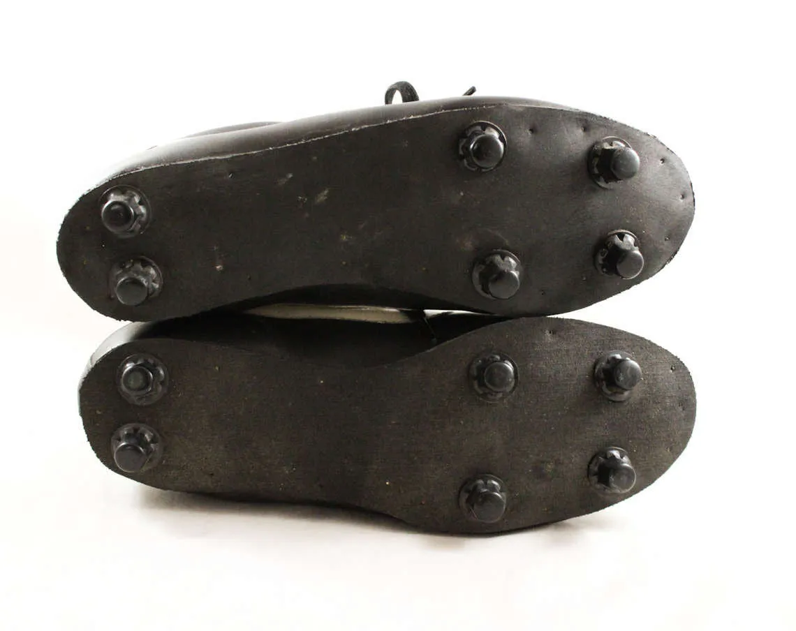 Size 7 Men's Nike Football Cleats - 1980s Athletic Shoes - Black Mens Retro Sports Sneakers - Authentic Nike - NOS 80s Deadstock