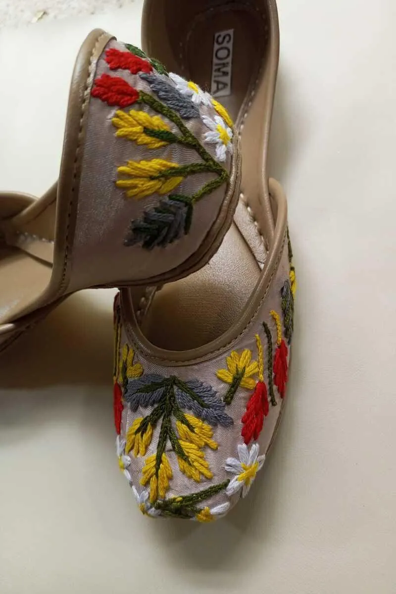Soma - Love Me More 2.0 Khussa - Gold - Silk