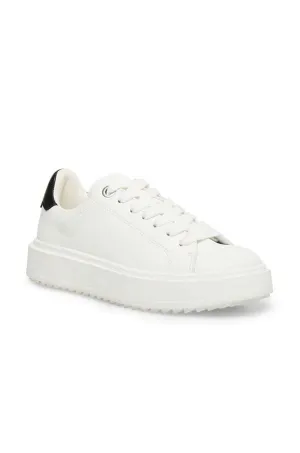 Steve Madden Catcher Sneaker In White & Black