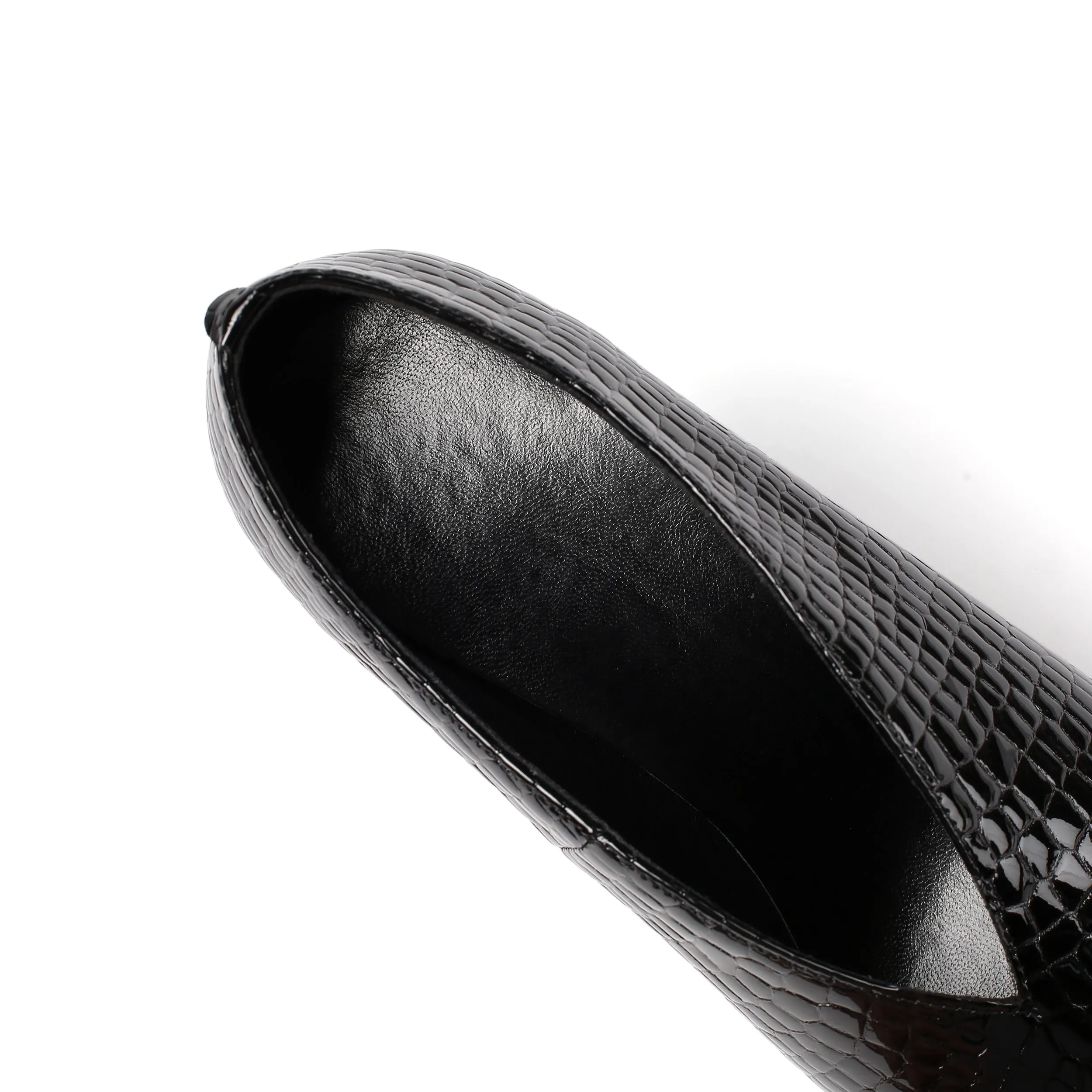 TinaCus Handmade Women's Patent Leather Slip On Printed Snakeskin Casual Shoes