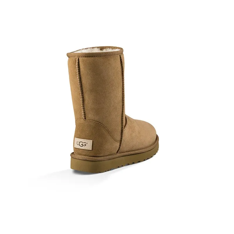 UGG Women's Classic Short II (Chestnut) Boot