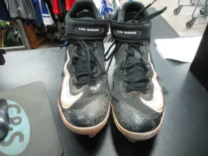 Used Nike Metal Baseball Cleats Size 14