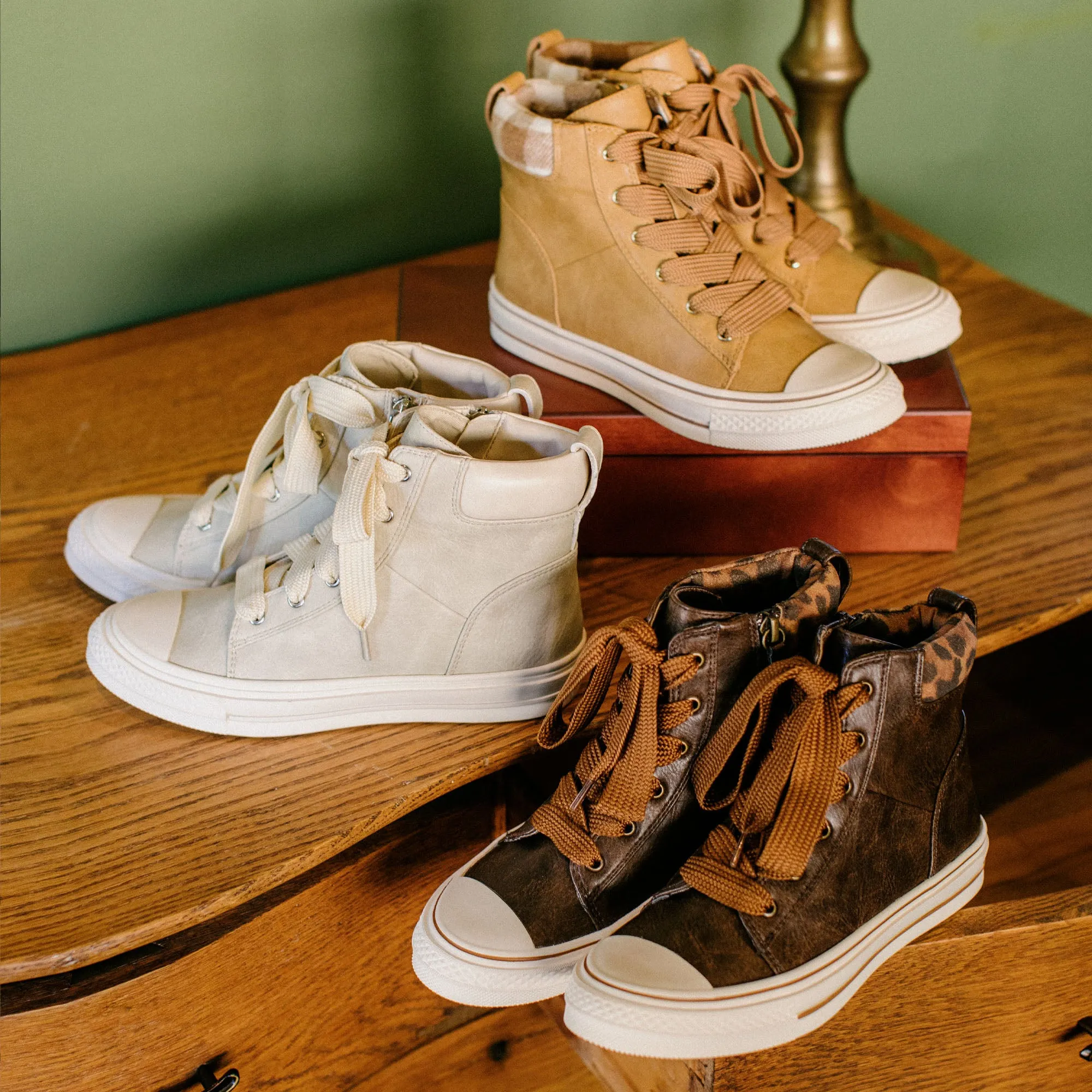 Valter High-Top Sneaker