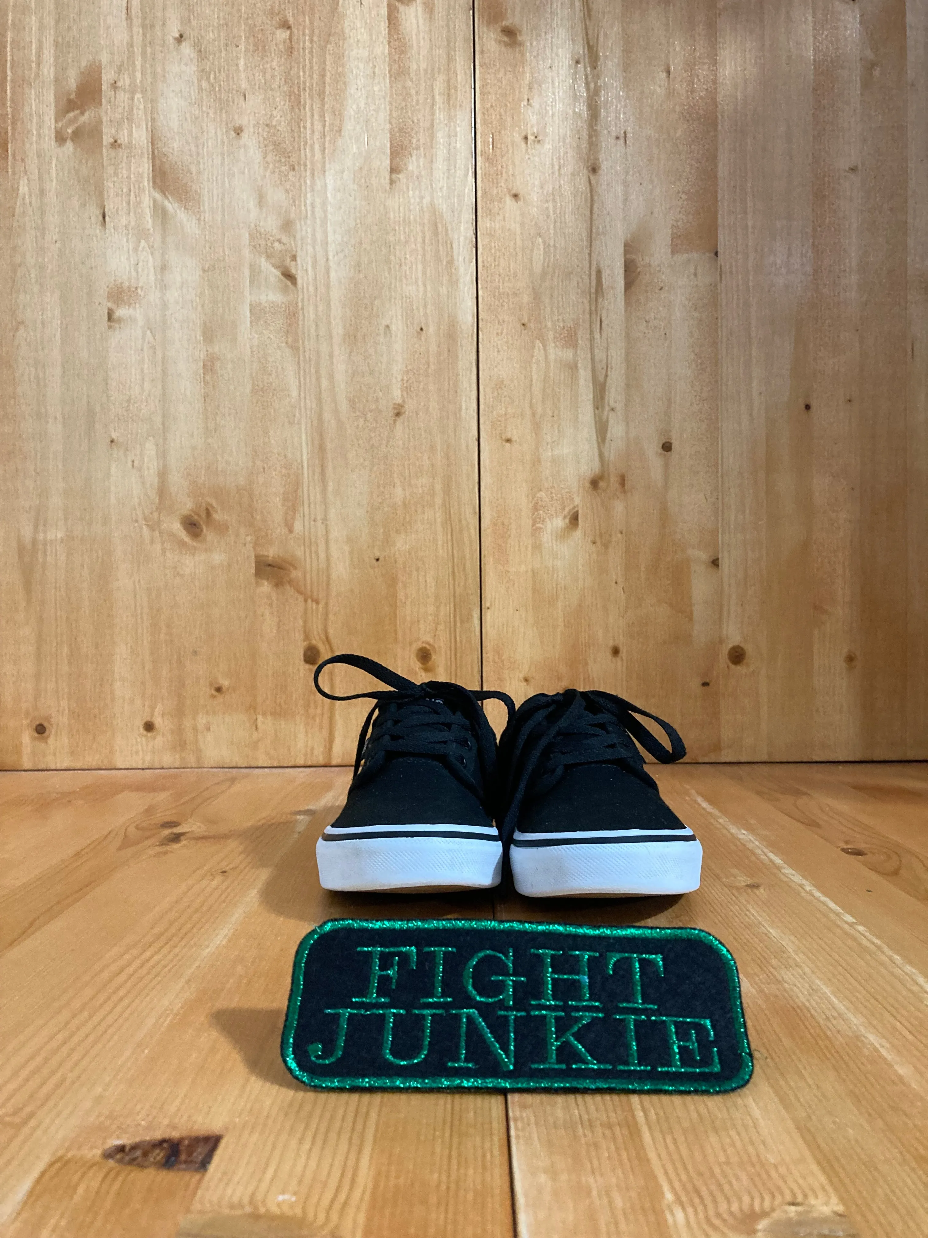VANS ATWOOD Low Top Youth Size 4 Fabric Skateboarding Shoes Sneakers Black